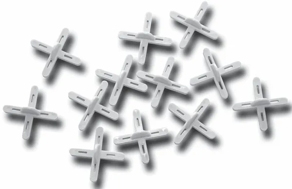 DISTANTIERE FAIANTA